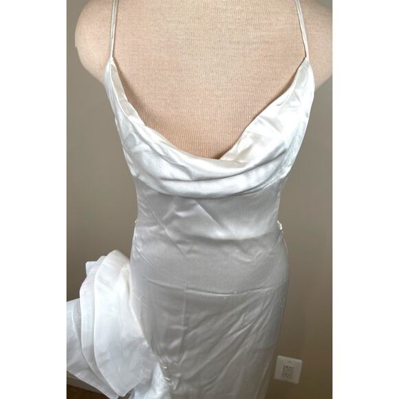 Retrofete Kaitlin Ruffle High Low Cutout White Maxi Dress Size Small - Picture 5 of 14